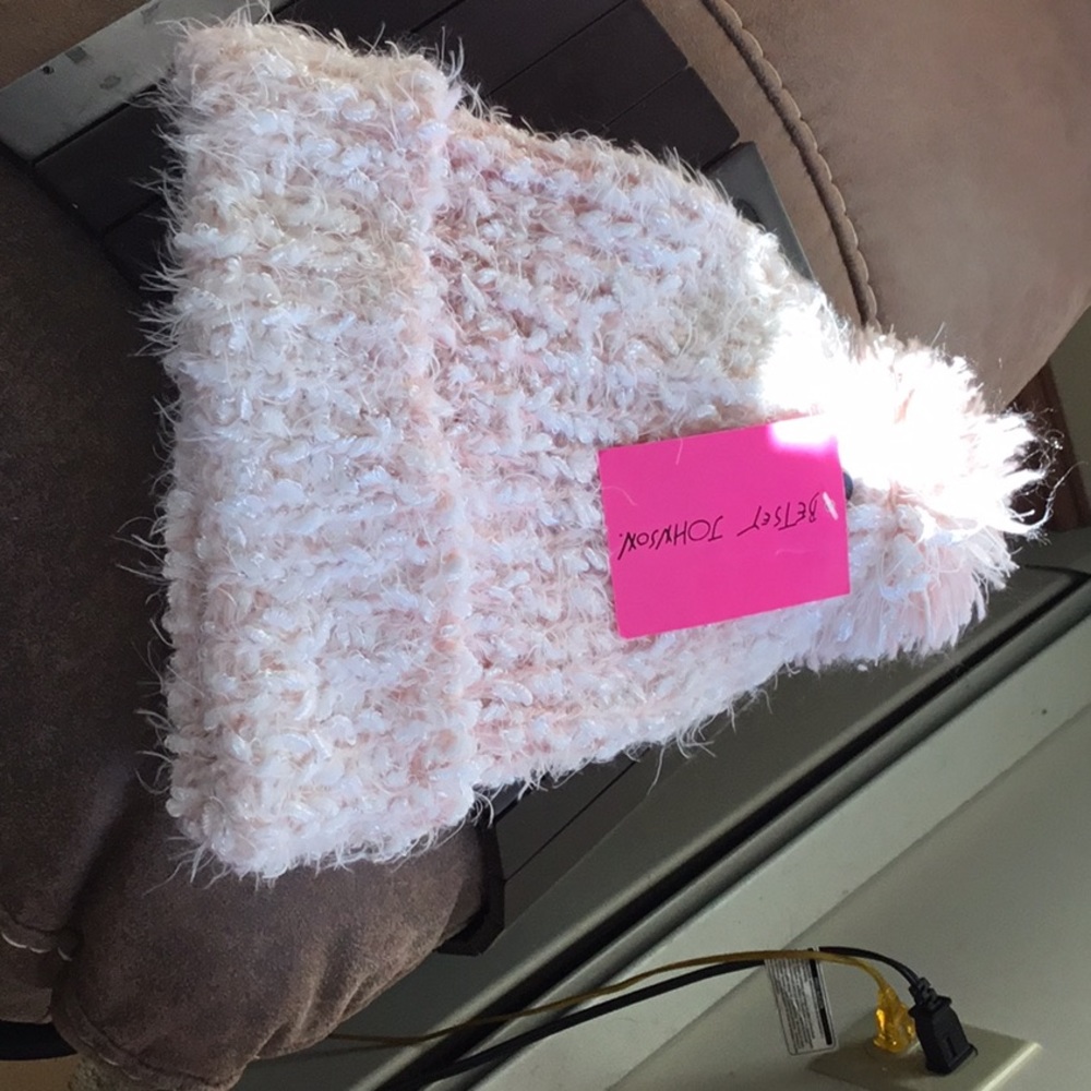 Betsey Johnson pink hat nwt